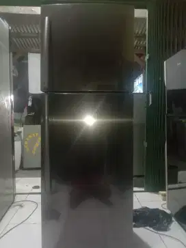 Dijual cepat kulkas