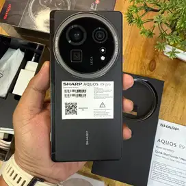 Sharp Aquos R9 pro 5G Leica 12/512GB Super Like new Garansi resmi 2thn