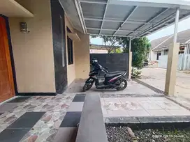Rumah siap huni daerah Ciwastra Bandung strategis 100mtr ke Main Road