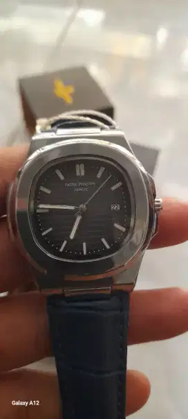 Jam tangan pria