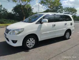 Toyota Kijang Innova 2012 Diesel