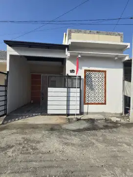 Di jual Rumah Wisma Ababil Gresik