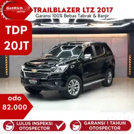 SANGAT TERAWAT CHEVROLET TRAILBLAZER 2.5 LTZ 2017