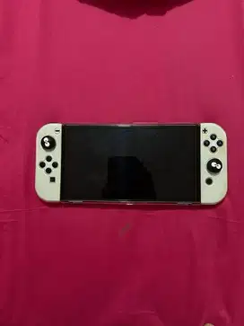 Nintendo Switch OLED White Fullset Like New Bonus Animal Crossing