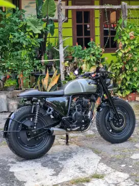 Jual motor custom yamaha scorpio