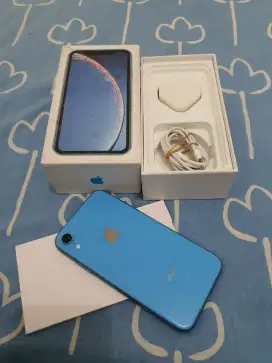 iPhone xr 64gb Mantan Kemenperin lengkap dan Mulus