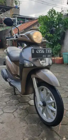 Piaggio Liberty 100 Tahun 2012