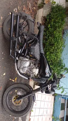 Motor Custom Yamaha Scorpio