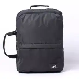 Dijual tas koper merk planet ocean, water proof, kondisi second bagus.
