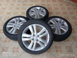 DiJual / TT Velg R16 OEM Honda Jazz, PCD 4/100 L.R 6inc + 4 Ban 185/55