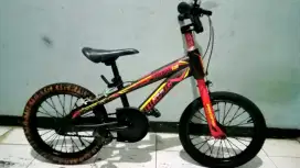 sepeda BMX PACIFIC UMAGA 1.0 masih bagus ban msih tebal batangan keker
