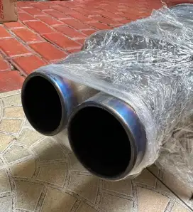 Pelayan Toko Sperpart Motor