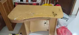 Meja bekas (nego)