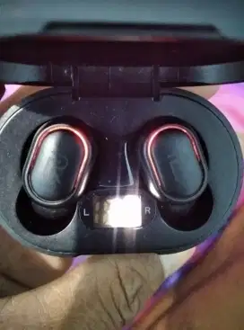 Bluetooth headsheet bass