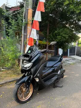 YAMAHA NMAX 2021 KM 15 RB