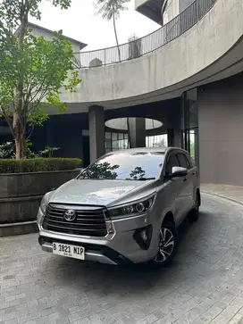 Toyota Kijang Innova 2.0 Bensin V 2021 Silver