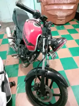 Pulsar 180 buat yg minat