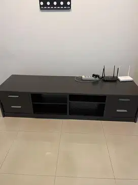 Buvet TV Lemari TV dijual cepat