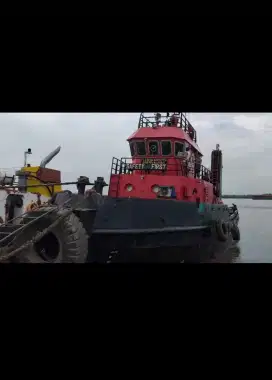 FOR SALE TUG BOAT 2013