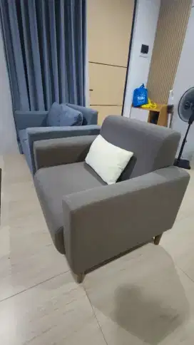Sofa 2 seater + 1 seater murah jual cepat