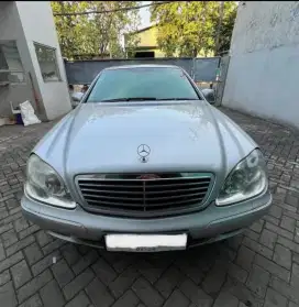 Mercedes Benz S320L