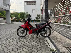 Dijual Supra X 125 Karbu ( Batman )