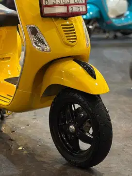 Vespa S 125 3 VIE 2016 Yellow Sole