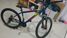 Sepeda MTB Foster 5522 27.5