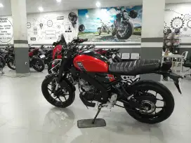 YAMAHA XSR 155 MESIN GRESS