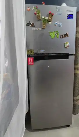 Kulkas Samsung Digital Inverter