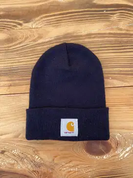 Beanie Carhatt bekas