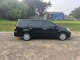 Nissan Grand livina 2014 Bensin