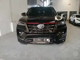 [KM56RB] TOYOTA FORTUNER 2.4 VRZ TRD A/T 2021