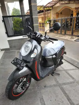 Bissmillah dijual motor Honda Scoopy SE 2021