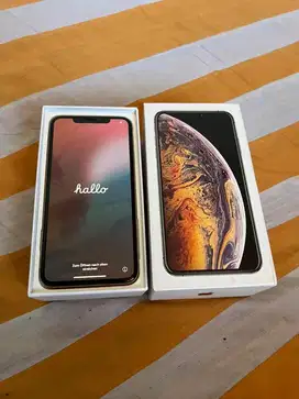 iPhone Xs Max 64Gb Gold ex Inter Whitelist Sinyal Aman All Operator