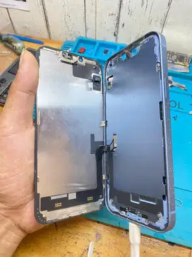 Lcd iphone 14 plus copotan plus pasang