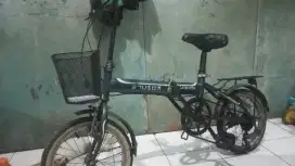 Sepeda lipat anak