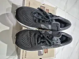 Sepatu new balance new