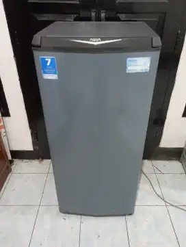 Kulkas 1 pintu aqua