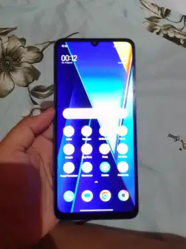 Poco c65 8/128 GB mulusss
