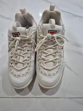 Sepatu fila ory