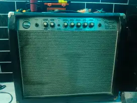Ampli Gitar Rusel RG - 30