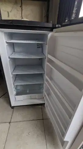Jual bu freezer kulkas ukuran 4 rak normal no minus