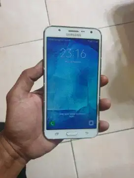Samsung j7  j700f