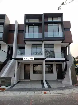 DIJUAL Rumah di Golf Island PIK (Cluster Piano)