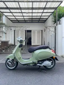 Vespa Sprint 150 i-GET Green Tenace Th 2024