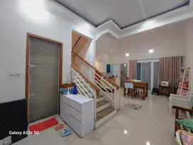 DIJUAL Rumah di Griya Loka BSD sektor I-2 EXT