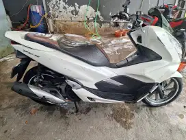 PCX 2018 warna putih plat depok kota