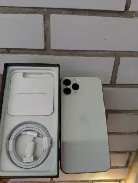 Iphone 11 pro 512gb jual azaaaa new