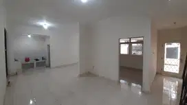 Sewa Rumah Termurah 1 Lantai di Duri Kepa , Kebon Jeruk Jakarta Barat